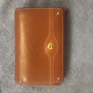 Etienne Aigner wallet